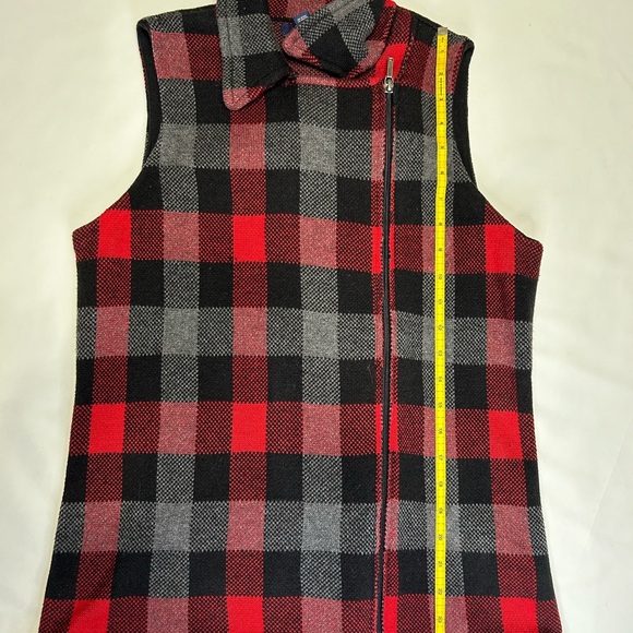 CHAPS Ralph Lauren Buffalo Check Plaid Red Black Asymmetrical Full Zip Vest Sz M - Picture 13 of 13